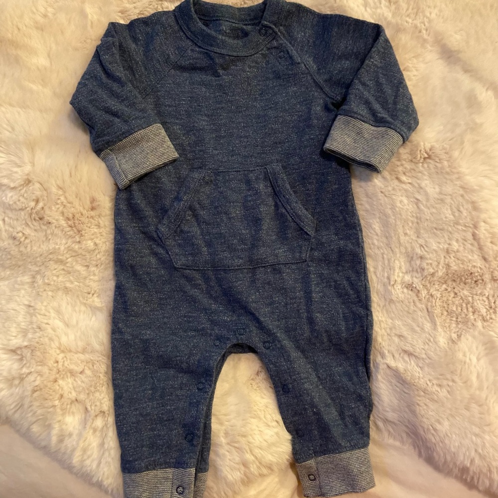 Gap footless onesie bodysuit